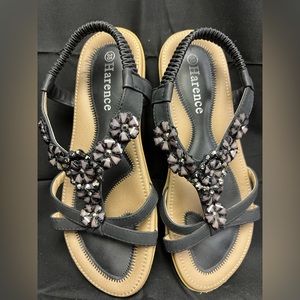 Harence-‎ Black Sandals with flower pattern front- Black, Pre-Owned, Size: 38
